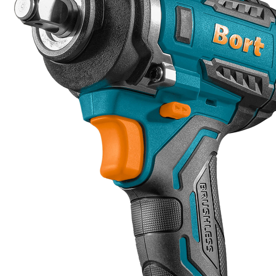 Гайковерт аккумуляторный BORT BSR-21U (2x4Ач+ЗУ)